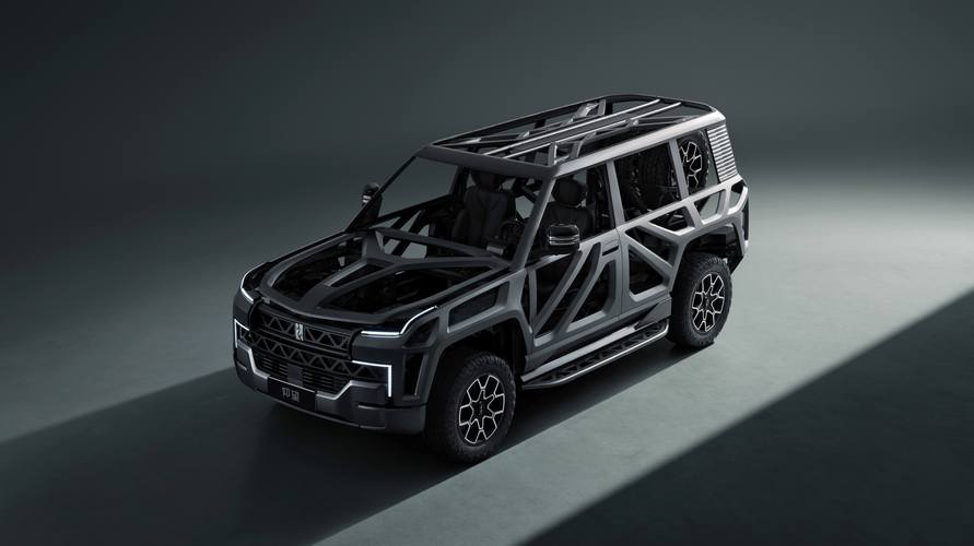 成都202仰望U8硬派越野的科技魅力，国能汽车对传统燃油车市场的冲击